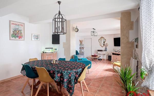 Maison à vendre    5 pièces • 108,36 m2 Le Pontet