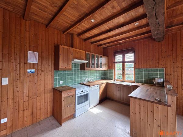 Ensemble Authentique maison en pierres plus gîte avec vue imprenable sur le Cagire