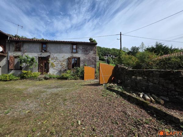 Ensemble Authentique maison en pierres plus gîte avec vue imprenable sur le Cagire