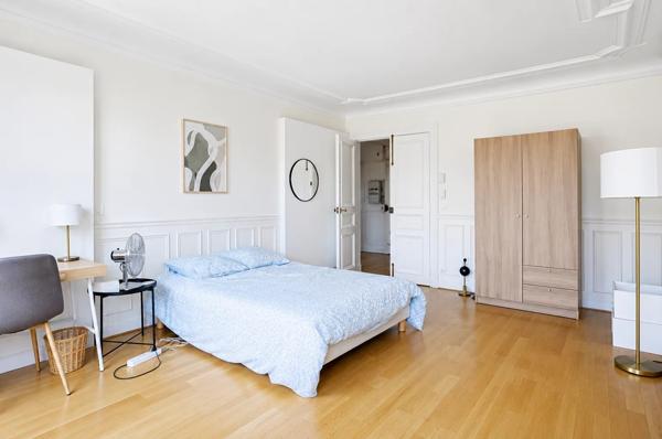 Appartement Paris 1 er - ÉTIENNE MARCEL