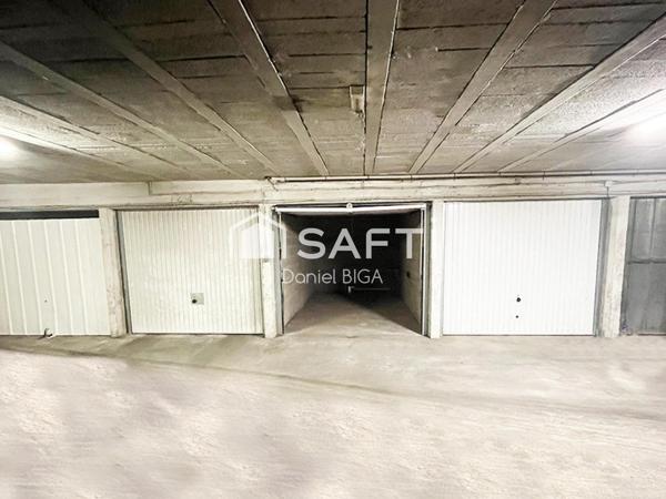 Box fermé en sous sol de 13 m2 - La Timone