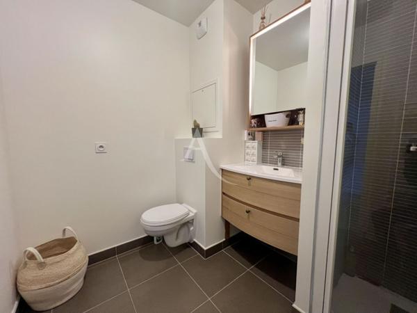 En exclusivité, charmant studio avec balcon, calme!