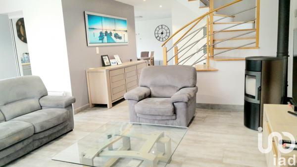 Maison à vendre 5 pièces 174 m² Plouhinec