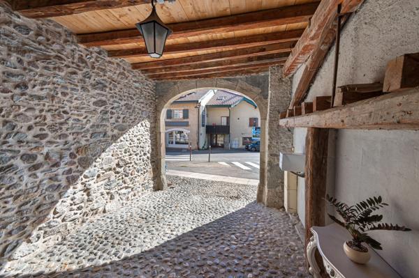 Vente Maison de ville Messery 5 Pièces 181 m²