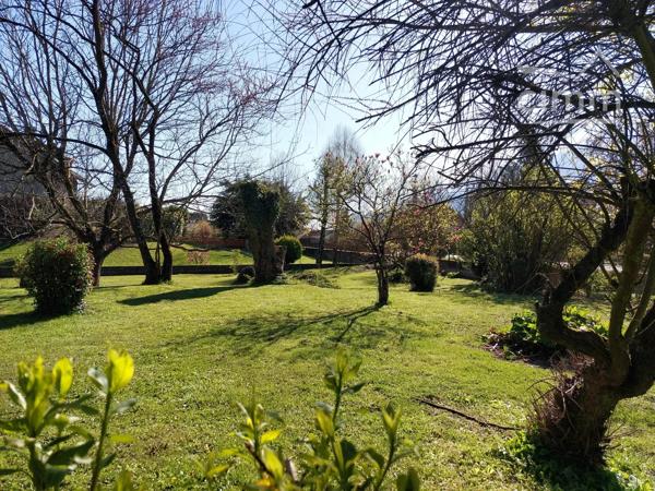 Je vous propose à la vente un grand terrain sur la belle commune du Cheylas.