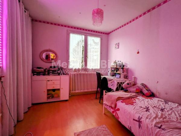 Maison 5 chambres à 5 mn à pied de la gare