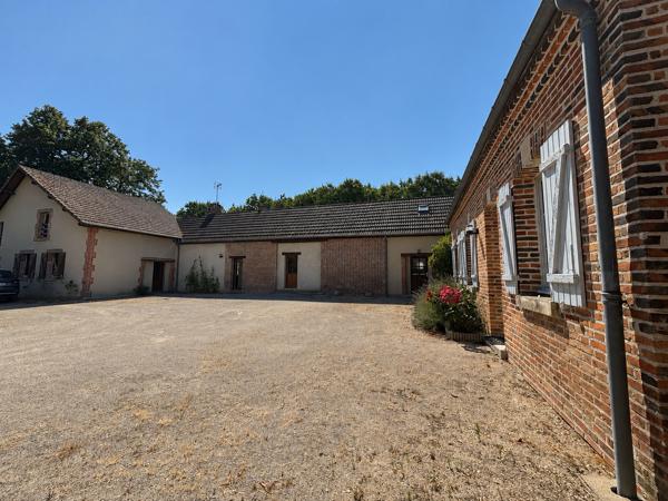 Vente Maison de luxe La Ferté-Saint-Aubin 13 Pièces 349 m²