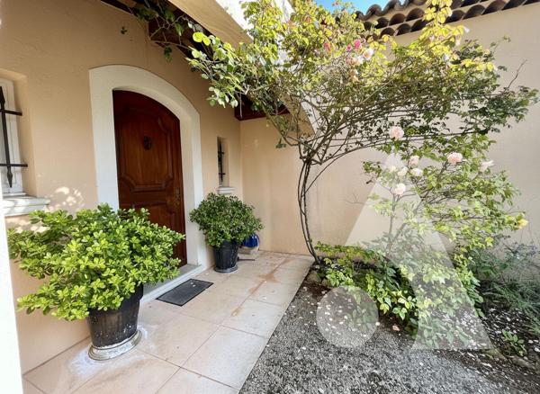 Maison 6 pièces 210 m2