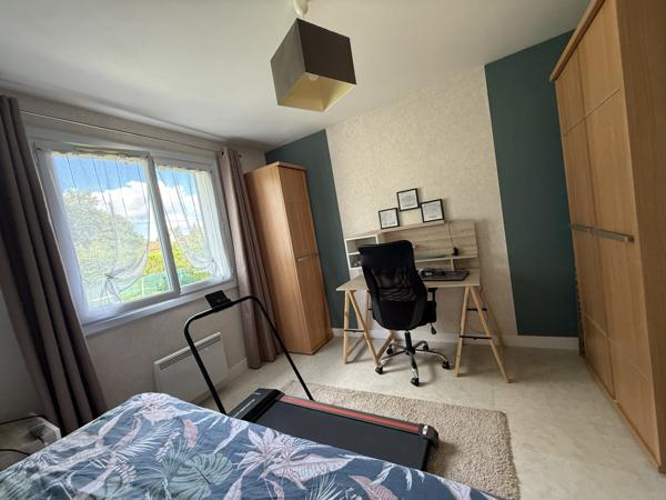 Maison  6 pièce(s)  3 chambre(s)  108 m²