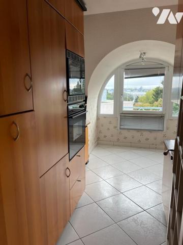 VANNES -  APPARTEMENT DERNIER ETAGE  145m2  