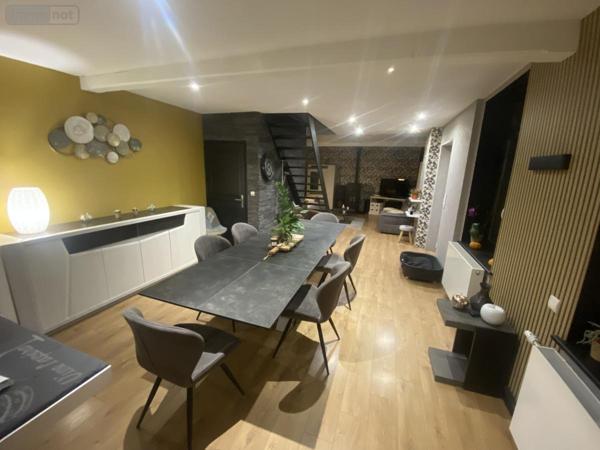 Maison à vendre à Aire-sur-la-Lys dans le Pas-de-Calais (62120), ref : 62096-321