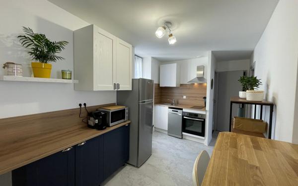 Immeuble à vendre    10 pièces • 211 m2 Clermont-Ferrand