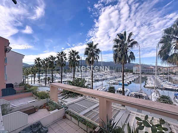 Appartement sur le Port d'Argelès sur mer avec garage fermé en sous sol