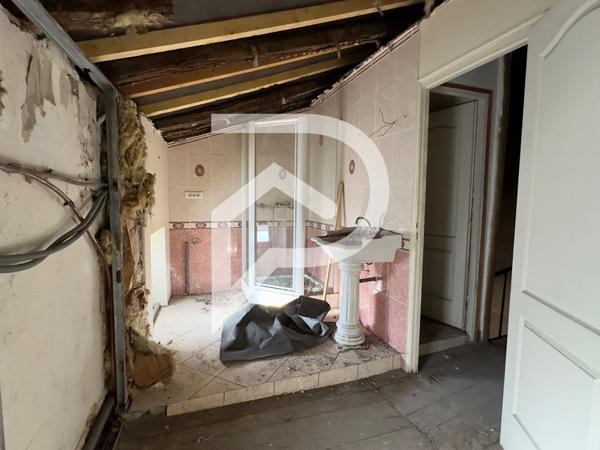 Immeuble 7 pièces 180 m2