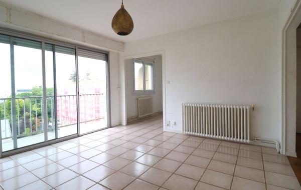 Vente Appartement P4 Avec parking Lormont   