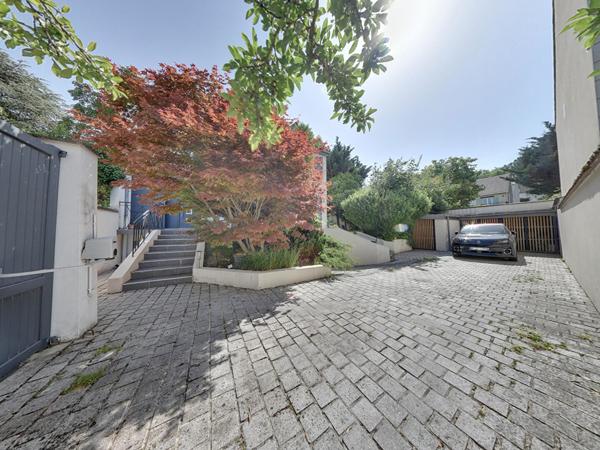 Maison avec piscine sans vis à vis Bry Sur Marne 160 m2