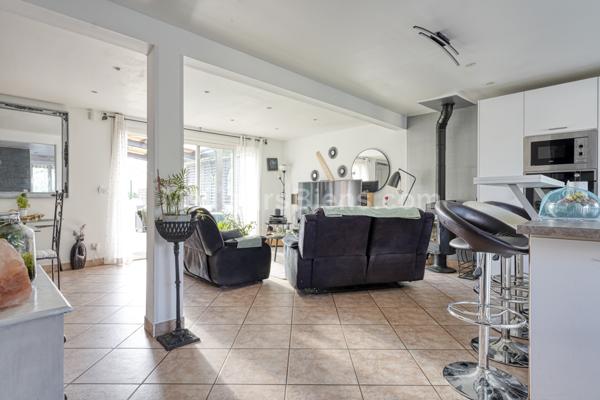 MAISON TRADITIONNELLE 175 m2 + DEPENDANCE 32 m2