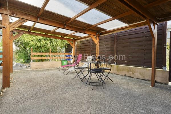 MAISON TRADITIONNELLE 175 m2 + DEPENDANCE 32 m2