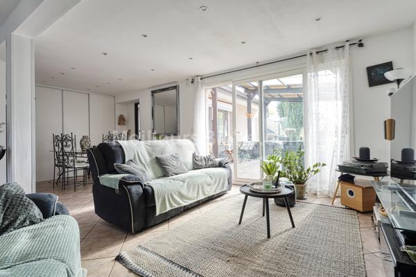 MAISON TRADITIONNELLE 175 m2 + DEPENDANCE 32 m2