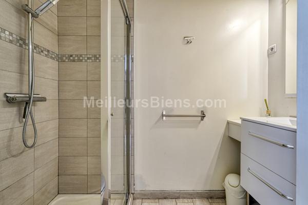 MAISON TRADITIONNELLE 175 m2 + DEPENDANCE 32 m2