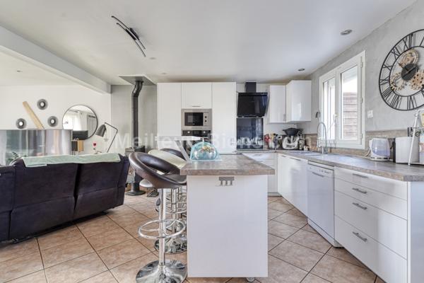 MAISON TRADITIONNELLE 175 m2 + DEPENDANCE 32 m2