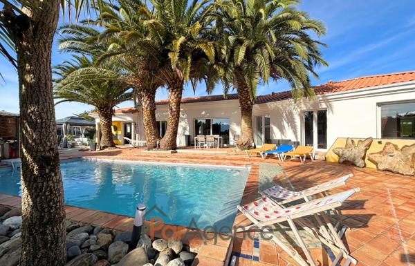 MAISON DE PLAIN-PIED 6 PIECES 246 M2 HABITABLES AVEC PISCIN