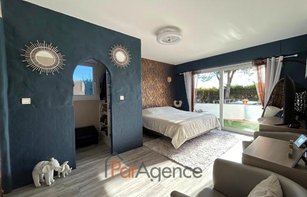 MAISON DE PLAIN-PIED 6 PIECES 246 M2 HABITABLES AVEC PISCIN