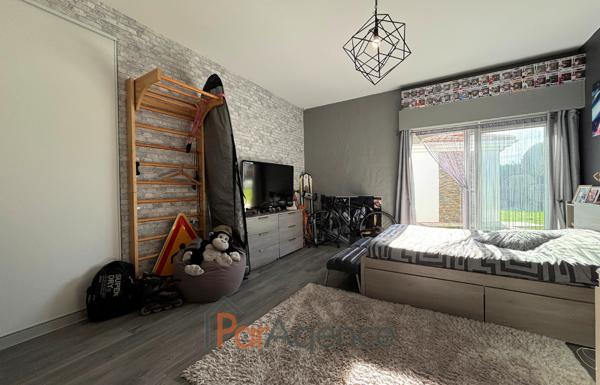 MAISON DE PLAIN-PIED 6 PIECES 246 M2 HABITABLES AVEC PISCIN