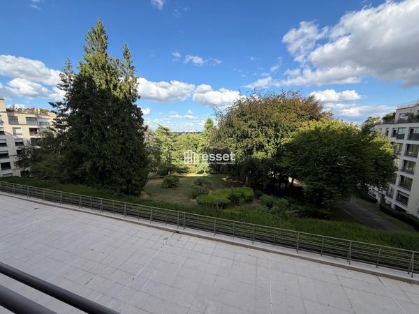 Location Appartement 5 pièces 178 m² - Levallois-perret 92300