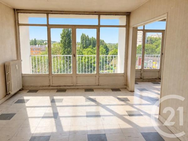 Appartement T4 à vendre  4 pièces - 79 m 2   SAVIGNY SUR ORGE  - 91