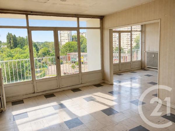 Appartement T4 à vendre  4 pièces - 79 m 2   SAVIGNY SUR ORGE  - 91