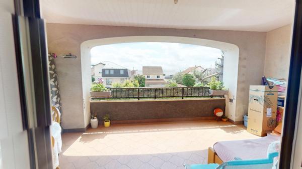 Appartement 2 Pièces avec Terrasse