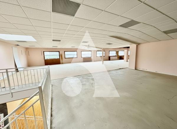 Local commercial 630 m2
