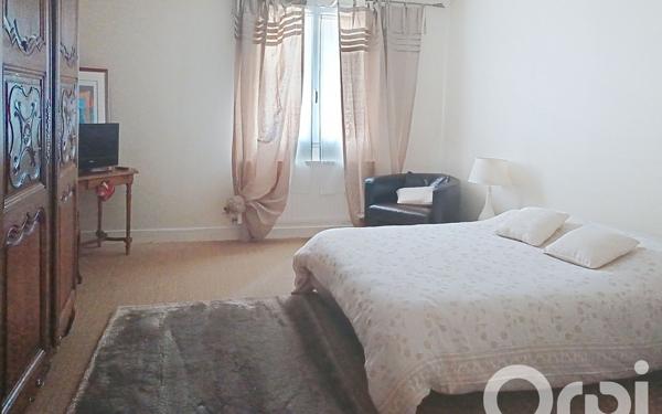 Maison à vendre    7 pièces • 288,40 m2 Ballainvilliers