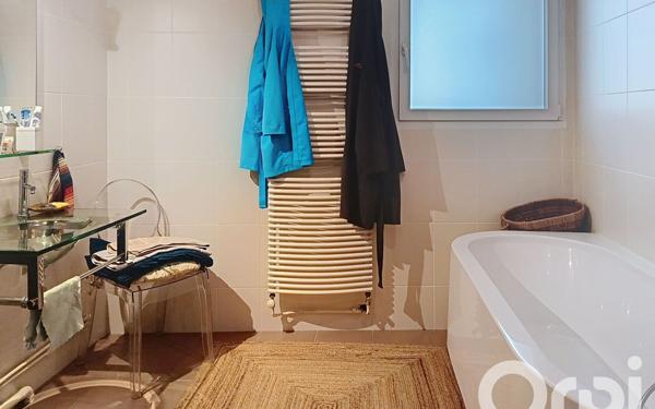 Maison à vendre    7 pièces • 288,40 m2 Ballainvilliers