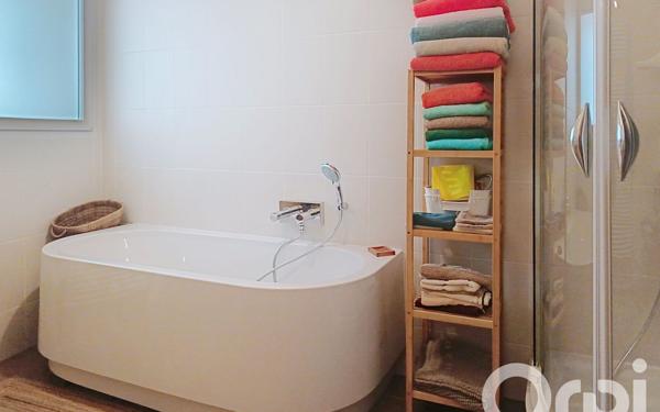 Maison à vendre    7 pièces • 288,40 m2 Ballainvilliers