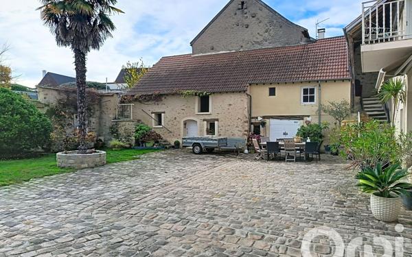 Maison à vendre    7 pièces • 288,40 m2 Ballainvilliers
