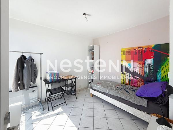 Appartement T4 Lumineux - 3 Chambres avec Balcon Cellier et Parking - 6è étage - Secteur Route de Genas - 69500 BRON