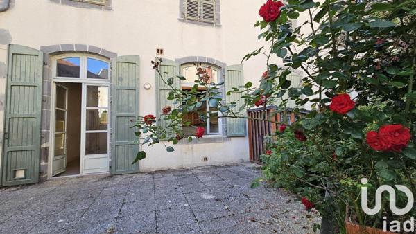 Appartement 5 pièces de 131 m² à Aurillac (15000)