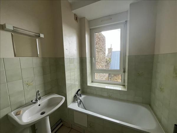 Appartement à louer 430 € CC GOURIN 2 p 29 m² DPE D
