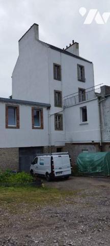 Triplex