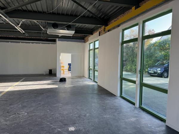 FONDETTES BUREAUX A VENDRE 174 M² NEUFS CLASSE ARCHITECTURE CONTEMPORAIN