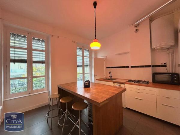 Appartement à louer 1 pièce 51.74m²