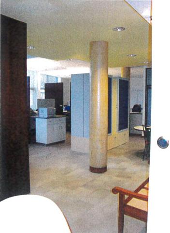 À LOUER : Bureaux de 130 m² en rez-de-chaussée au coeur de la ville de MABLY