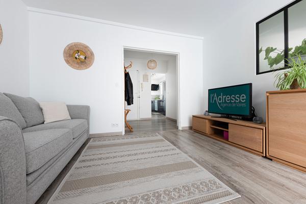 F4 de 74m² avec balcon, box, parking et cave