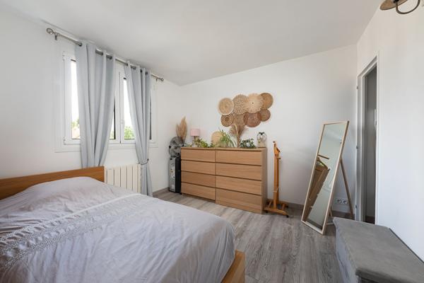F4 de 74m² avec balcon, box, parking et cave