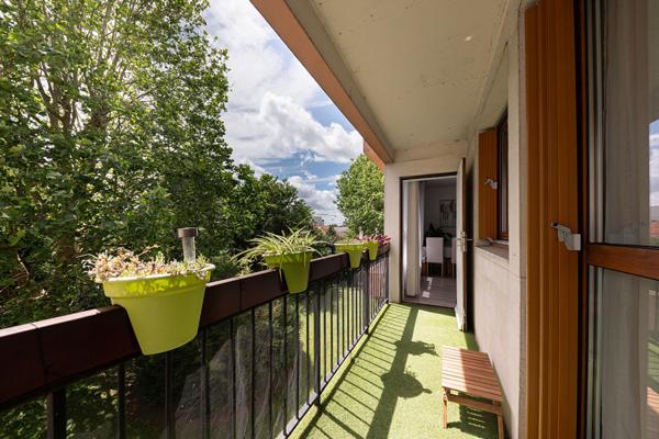 F4 de 74m² avec balcon, box, parking et cave