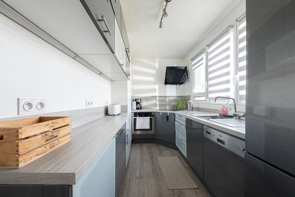 F4 de 74m² avec balcon, box, parking et cave