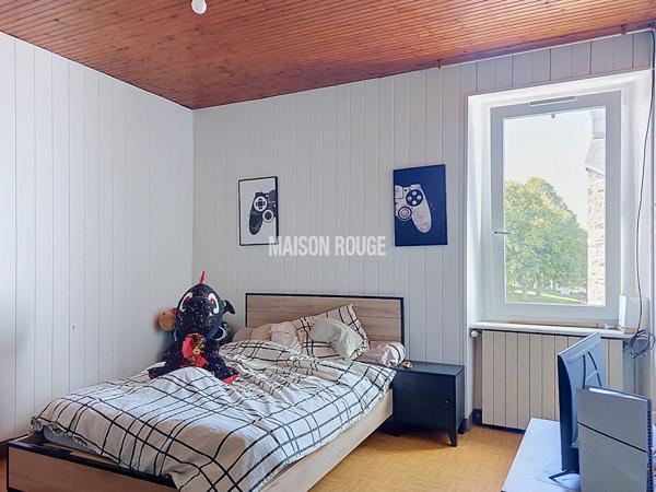 Maison en pierre avec commerce et habitation au coeur de Maroué ! idéal reprise d'activité