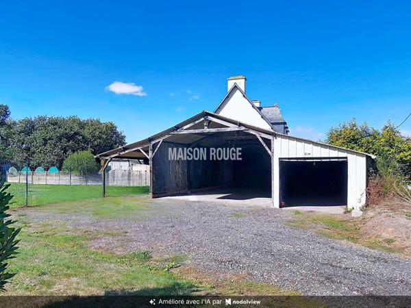 Maison en pierre avec commerce et habitation au coeur de Maroué ! idéal reprise d'activité